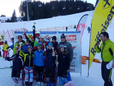 Kombi Race Kinder Brixen, 30.01.2016 Bild 11